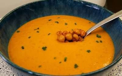 Delicious Butternut Squash Soup with Chickpeas | Easy Vegan Recipe