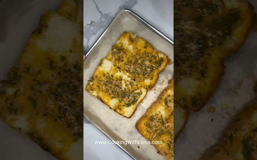 Best Cheesy Garlic Bread #garlicbread