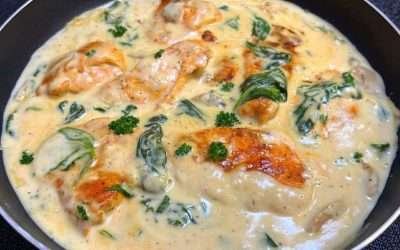 Easy & Tasty Dinner! Creamy Chicken with Spinach