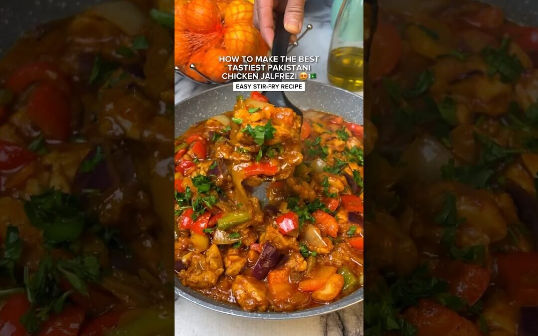 Forget your takeaway jalfrezi and make this super easy chicken jalfrezi revipe st home!